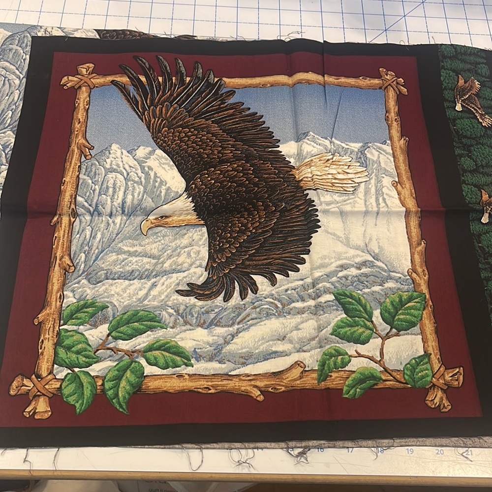 Vintage Cotton Eagle Blanket Panel & 2 Pillow Panels 1 1/2 Yards - Picture 2 of 4